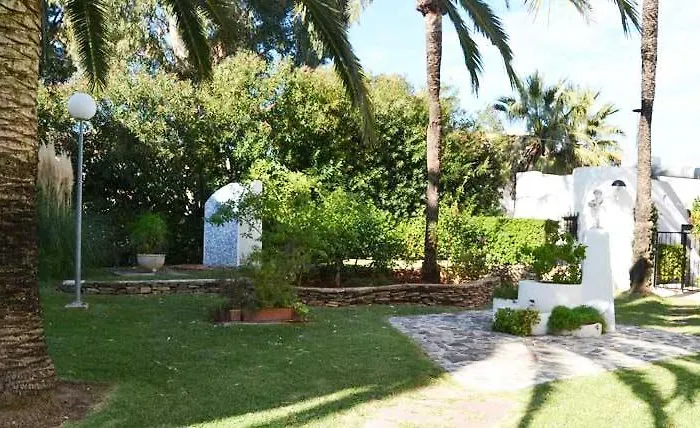 Albaranas Locdenia Daire Denia